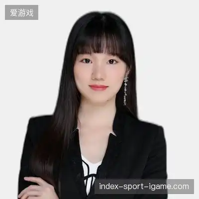 侯华